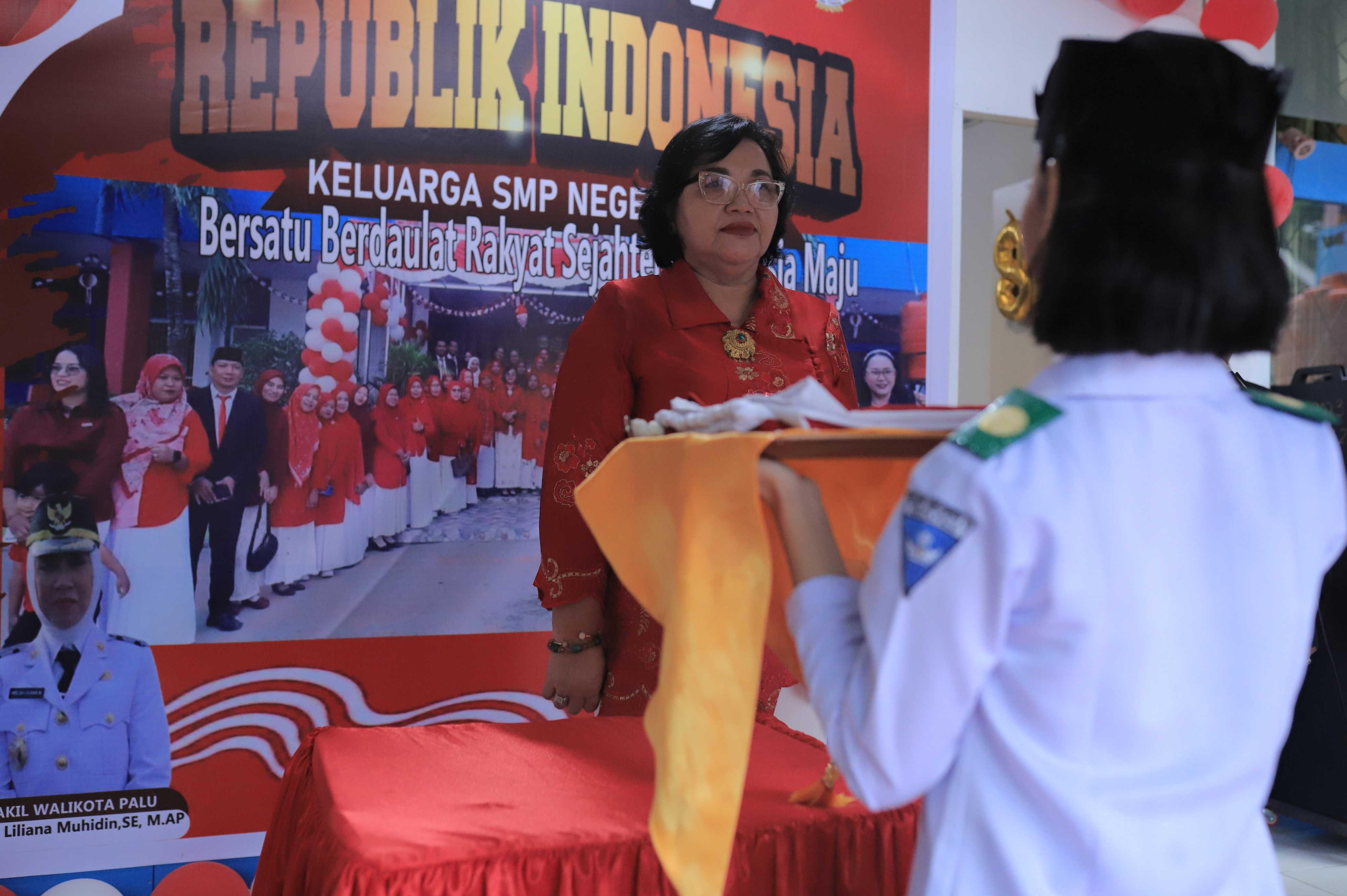 Semarak HUT ke-80 RI di SMP Negeri 9 Palu: Upacara 17 Agustus Wujudkan Semangat Nasionalisme dan Gotong Royong